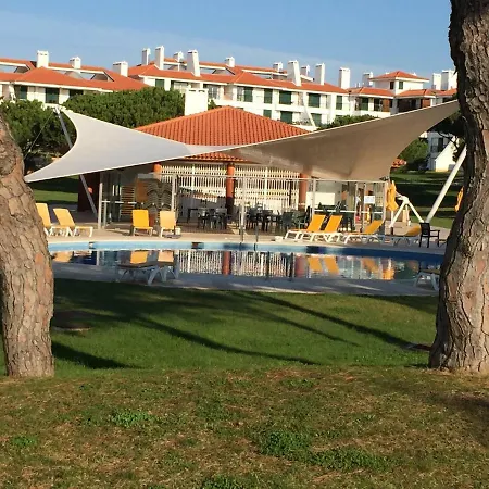 Luxury 2 Bedroom - Super Fast Wifi And Sky Tv In 3 Pool Gated Complex. Apartment Quarteira