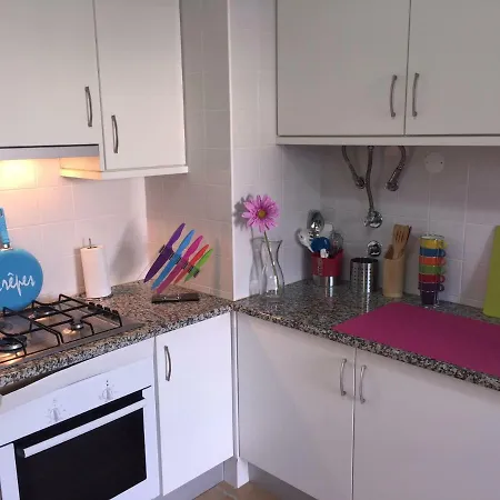 Luxury 2 Bedroom - Super Fast Wifi And Sky Tv In 3 Pool Gated Complex. Apartment Quarteira